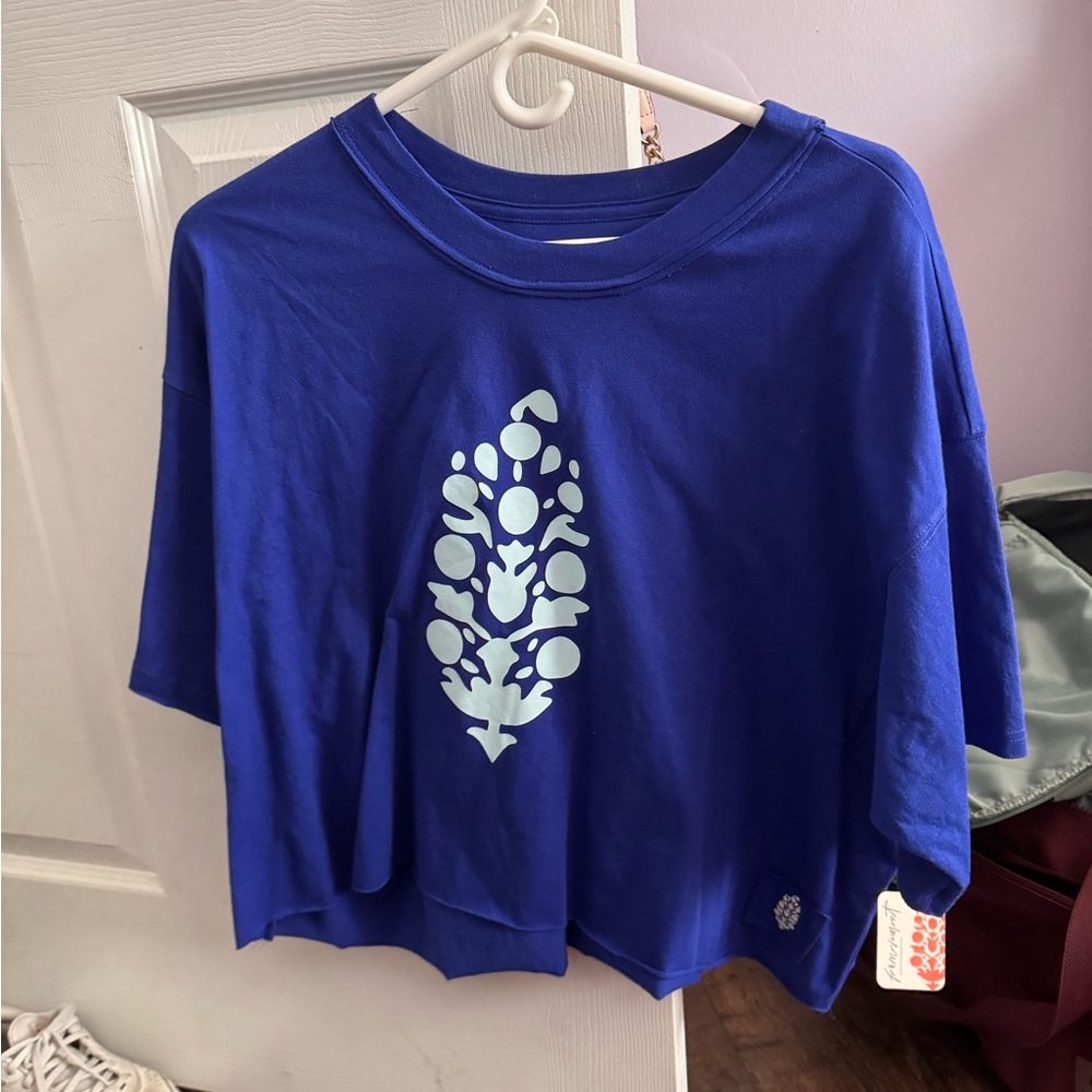 NWT FP movement cropped tee